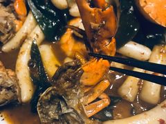 -臻鲜燕海鲜融合餐厅(金陵style店)