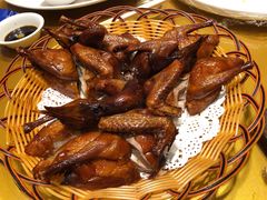 红烧乳鸽-百年恒益烧腊海鲜酒家·非遗传承(广州黄埔店)