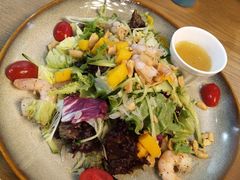 鲜柚芒果沙拉-HELLO 27 意面·沙拉·帕尼尼