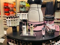 -Victoria's Secret(杭州湖滨银泰in77店)