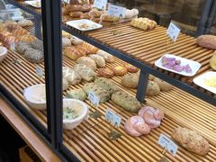 -焙丽拾光(麦凯乐直营店)