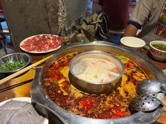 -叁口煮老火锅(东升店)