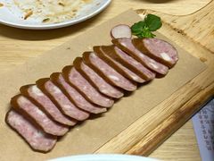 哈尔滨红肠-关东小磨东北菜(上海长风大悦城店)