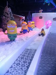 -圣名游乐城冰雪大世界