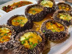 -三亚火车头万人海鲜广场