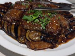 -聚友斋(陶瓷琉璃馆水晶街店)