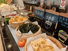 -圣丰索菲特·2 On 988 Café 自助餐厅