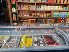 大厅产品展示柜-欢姐伦教糕(北海大道北店)