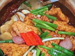 -八府香鸭·啫啫煲(华山路店)