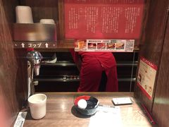 服务员-一蘭拉面(新宿中央东口店)