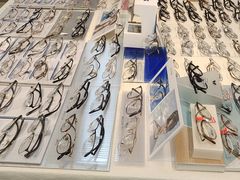 -天空之镜眼镜店蔡司依视路授权店(天通苑店)