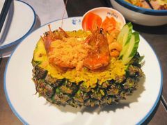 菠萝海鲜炒饭-美奈小馆·越南料理(中航城君尚购物中心店)