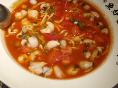 -江渔儿酸菜鱼(映月湖环宇城店)