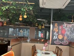 -乡土黄·鲜牛肉火锅·小龙虾(兴业街店)