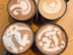 -星巴克臻选(上海合生汇1F店)