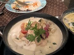 -Tiffin by La Sala
