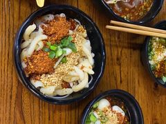 -瑞哦冷锅串串(汇融店)