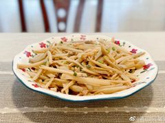 莲藕炒肉-渔湘粤厨(时尚天河美食城店)