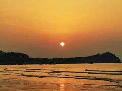 -青岛石老人海水浴场