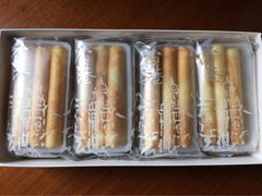 奇华饼家(机场DFS店)-奇华饼家(香港国际机场T1店)