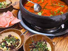 -贵厨酸汤牛肉(花果园国际中心店)