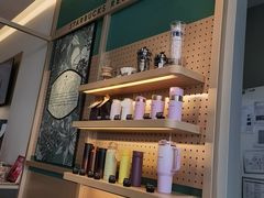 -星巴克臻选(华堂·新辰汇店)