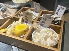 -阿婆情腊排骨火锅·野生菌季(古城旗舰店)