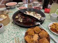 -鸿姐老火锅(疁城新天地店)