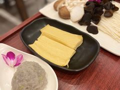 -八宝牛潮汕鲜牛肉火锅(净月店)
