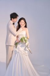 -喜爱高定婚纱摄影