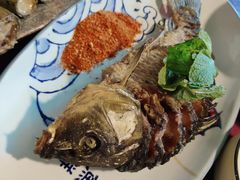 纳西烤鱼-心园餐厅·地道传统云南菜·三十年老店