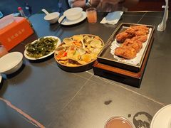 -鑫悦楼煎蟹·16年海鲜大排档