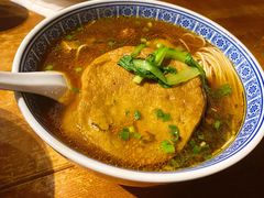 八宝辣酱面-沪西老弄堂面馆(定西路店)