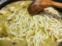 切面-周鱼小馆石锅酸菜鱼(活力汇店)