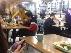 -HELLO 27 意面·沙拉·帕尼尼