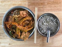 -鹿寨小何螺蛳粉店