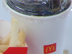 大杯可乐-麦当劳(鄂尔多斯机场店)