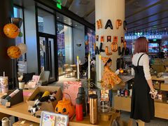 -星巴克臻选(上海合生汇1F店)