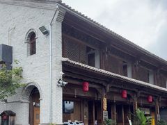 -比顿咖啡(和顺古镇店)