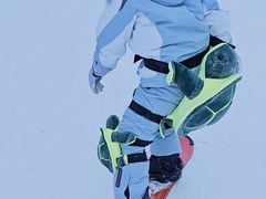-亚布力新体委滑雪场