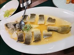 鸡油花雕蒸生态大黄鱼-麟1929(外滩店)