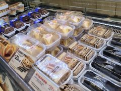 -85度C(生甜甜圈研究工坊·上海松江人民北路店)