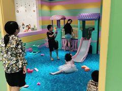 -绿岛港轩海鲜烤肉涮锅自助餐厅