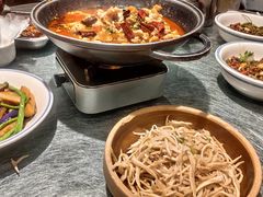 -老长沙湘菜馆(凤凰路店)