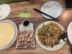 -合合春饼·酱骨·东北菜(潘家园店)