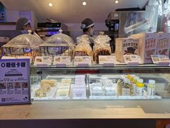 面包甜点陈列柜-喜茶(上海正大广场店)