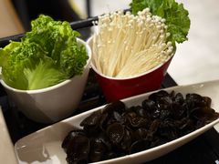 -潮牛海记•潮汕牛肉火锅•醉鸡煲•粿条汤(通北路店)