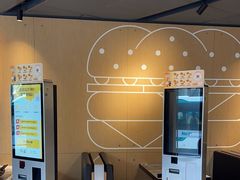 -麦当劳(四平路店)