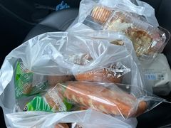 -炉边皮皮·烘焙甜品工厂店