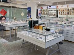 -潘多拉眼镜·蔡司依视路明月(潘家园店)